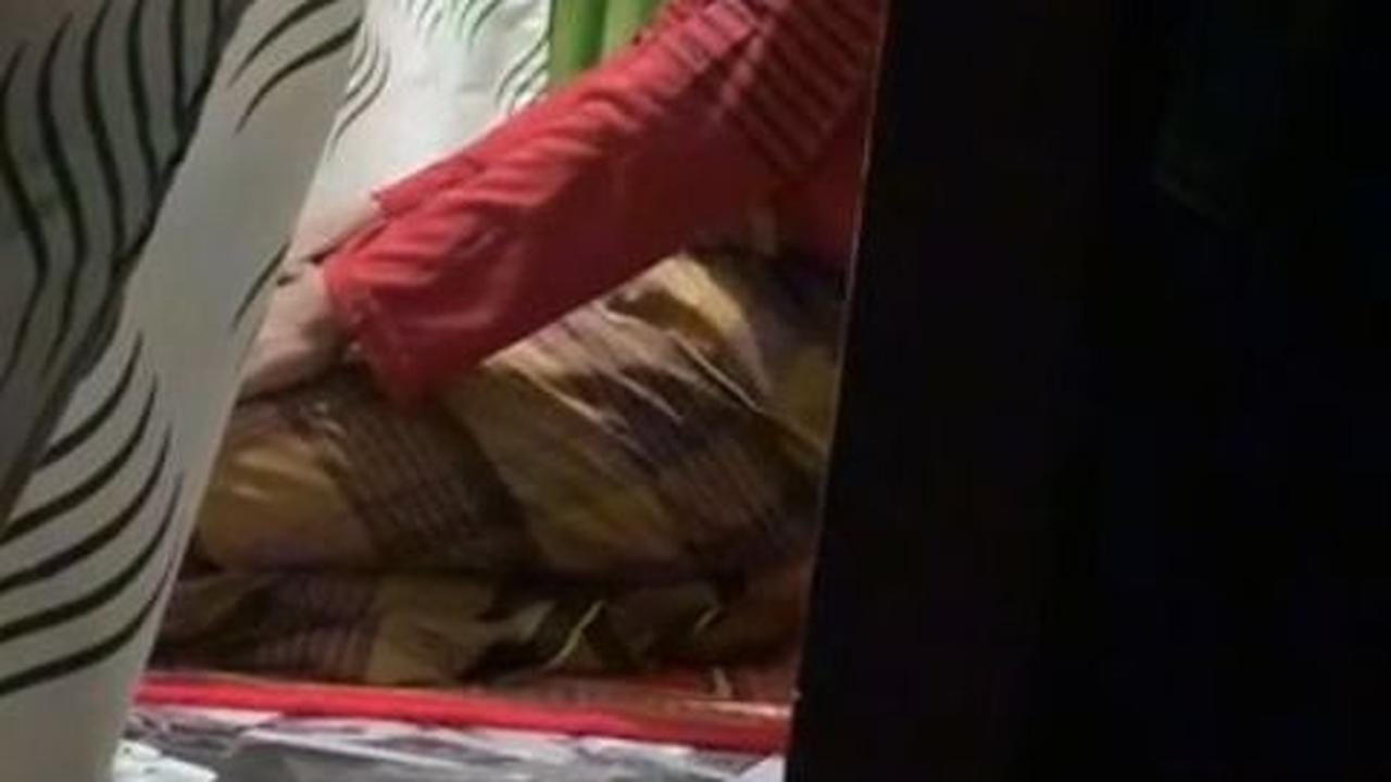 Penantian 14 Tahun, Wanita Ini Ungkap Kebahagiannya saat Lihat Suaminya Kembali Beribadah
