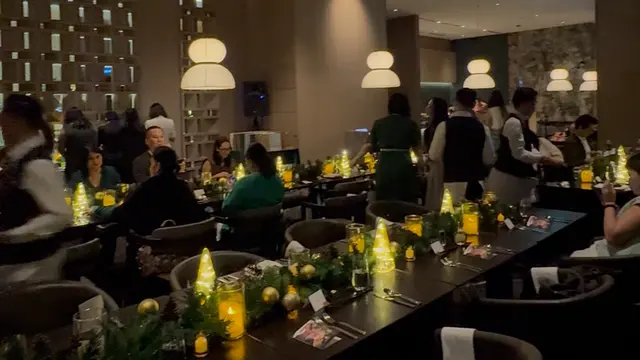 Suasana  di Japanese Restaurant, Keyaki. [Anisha/Fimela]