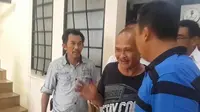 Daeng Azis digiring ke sel Mapolres Jakarta Utara. (Liputan6.com/Moch Harun Syah)