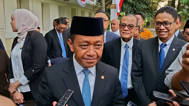Bahlil Lahadalia Lantik Empat Pejabat Baru Kementerian ESDM
