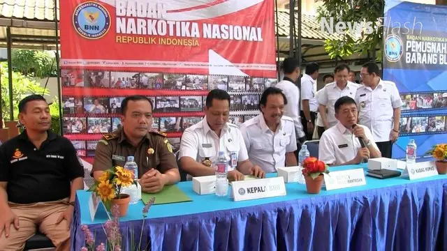 Kepala Badan Narkotika Nasional (BNN) Budi Waseso atau Buwas menduga beredarnya narkoba dalam permen adalah cara para bandar meregenerasi pangsa pasar.