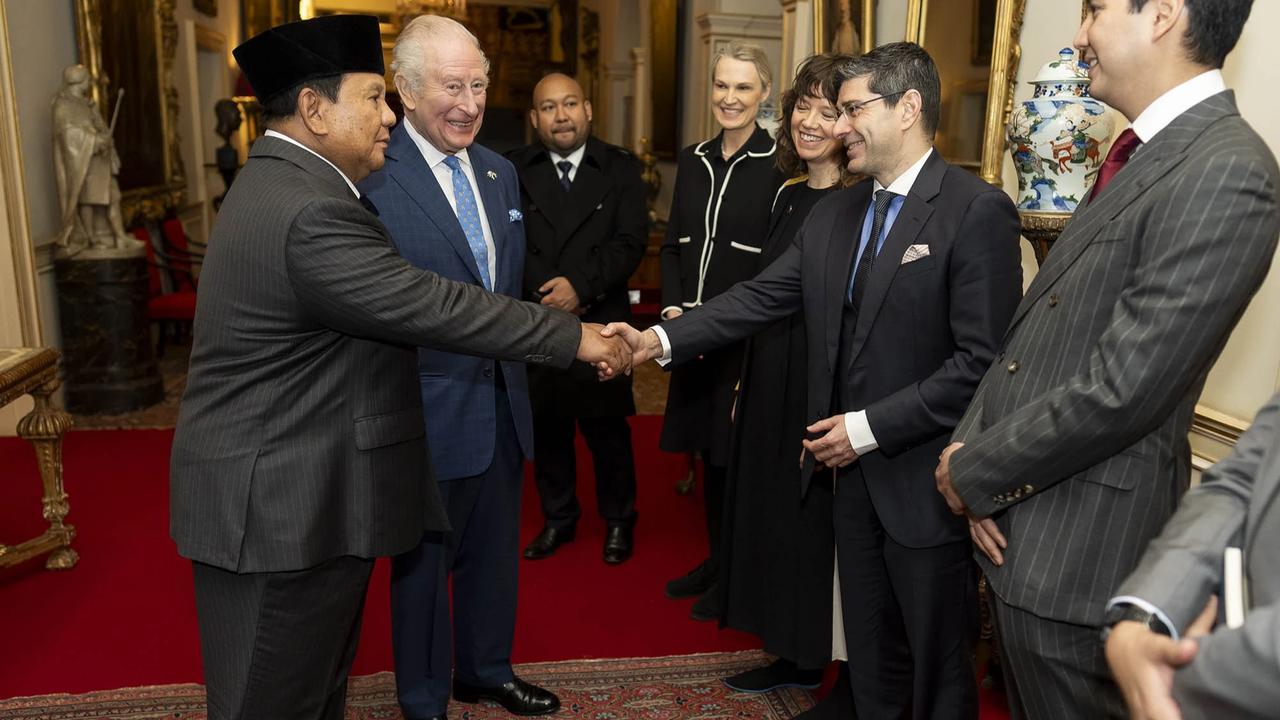 FOTO: Prabowo Bertemu Raja Charles Bahas Konservasi Gajah Peusangan