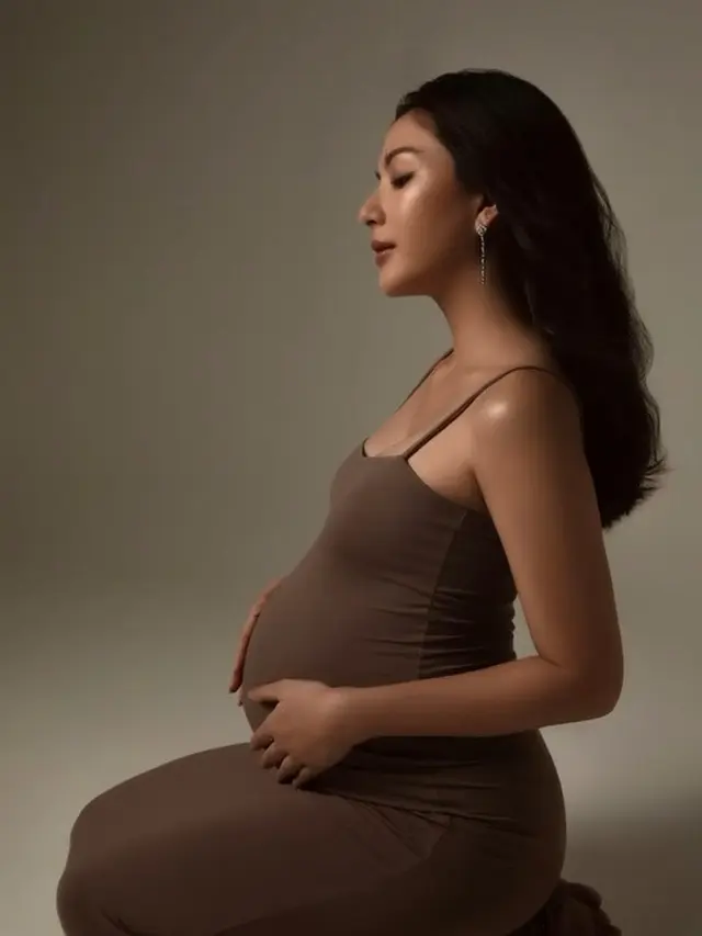 Jessica Mila saat metrnity shoot (Instagram/jscmila)