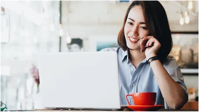 Suka Work From Coffee Shop? Ini Jumlah Kalori dari Snack yang Menemani Secangkir Kopimu