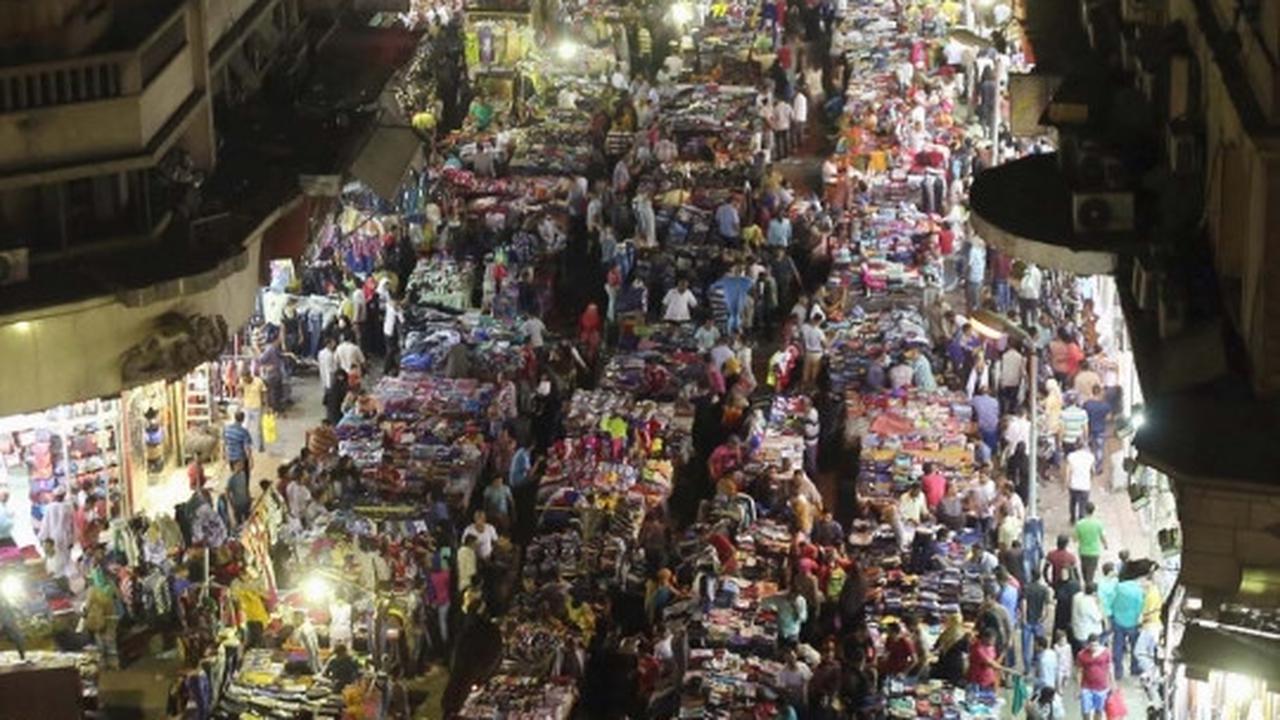 Melihat keramaian 'Pasar Tanah Abang' di Mesir jelang Lebaran