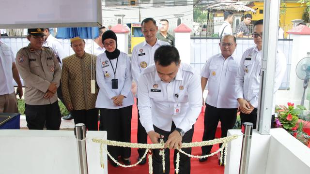 Kementerian Hukum dan Hak Asasi Manusia Banten hadir memberikan kepedulian bagi sesama dengan menyediakan makan siang gratis bagi masyarakat kurang mampu
