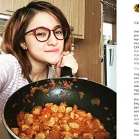 Marshanda suka memasak (Instagram)