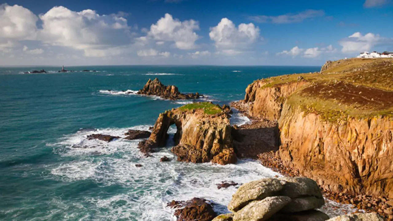 Land’s End, Kota  Wisata Memukau di Ujung Inggris Raya
