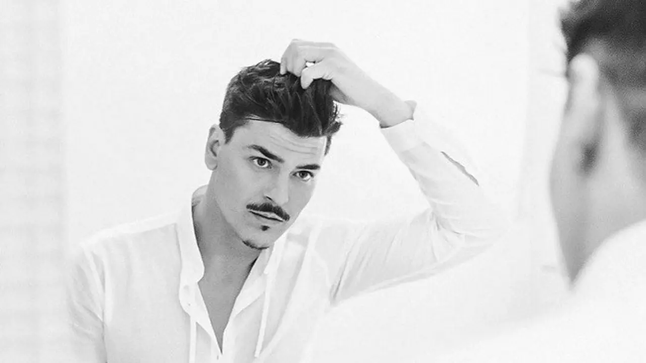 Kenalan Dengan Makeup Artist Selebritas, Mario Dedivanovic