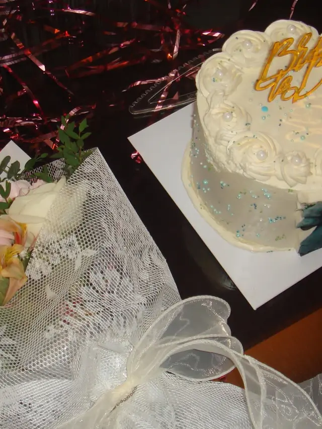 Potret Bridal Shower Nadin Amizah. [@stephanyazali]