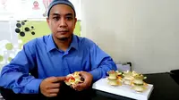 Kecelakaan Membuka Jalan Hendrawan Obati Orang Sakit