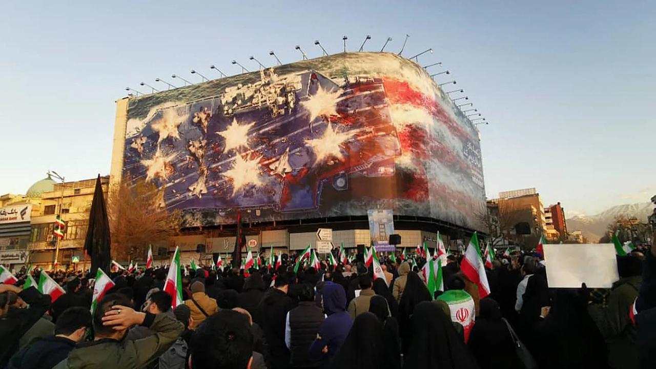 FOTO: Iran Berduka Usai Kematian Ayatollah Ali Khamenei dalam Serangan Militer