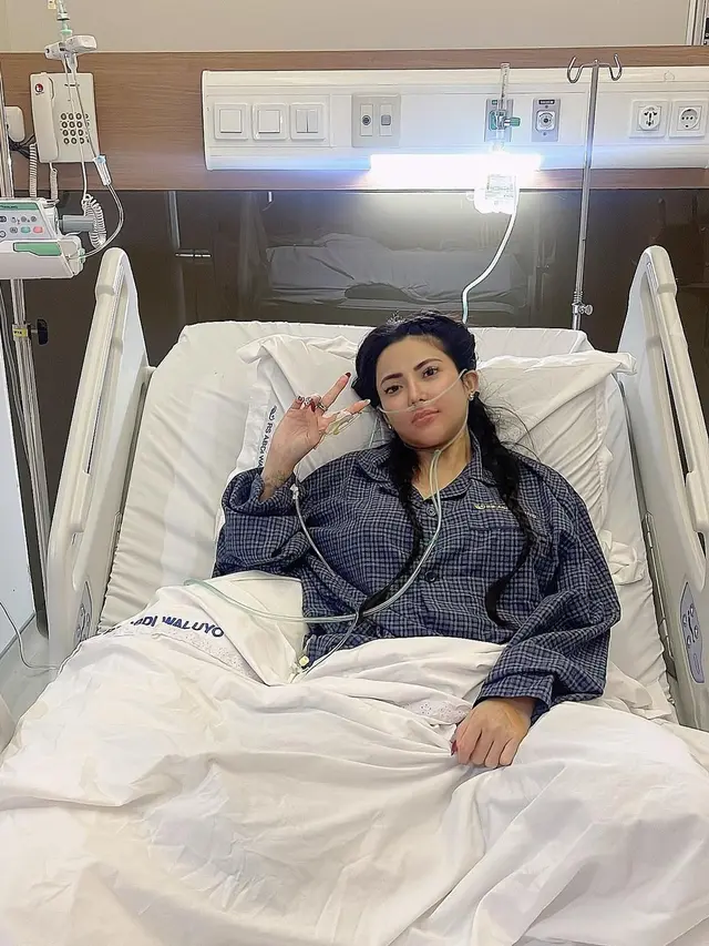 Ayu Aulia Kabarkan Idap Penyakit Leukimia dan Peradangan Rahim