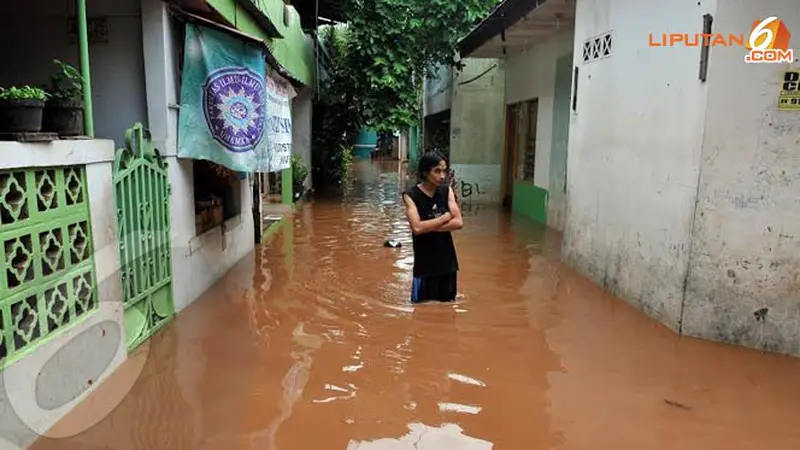 3-banjir-140112c.jpg