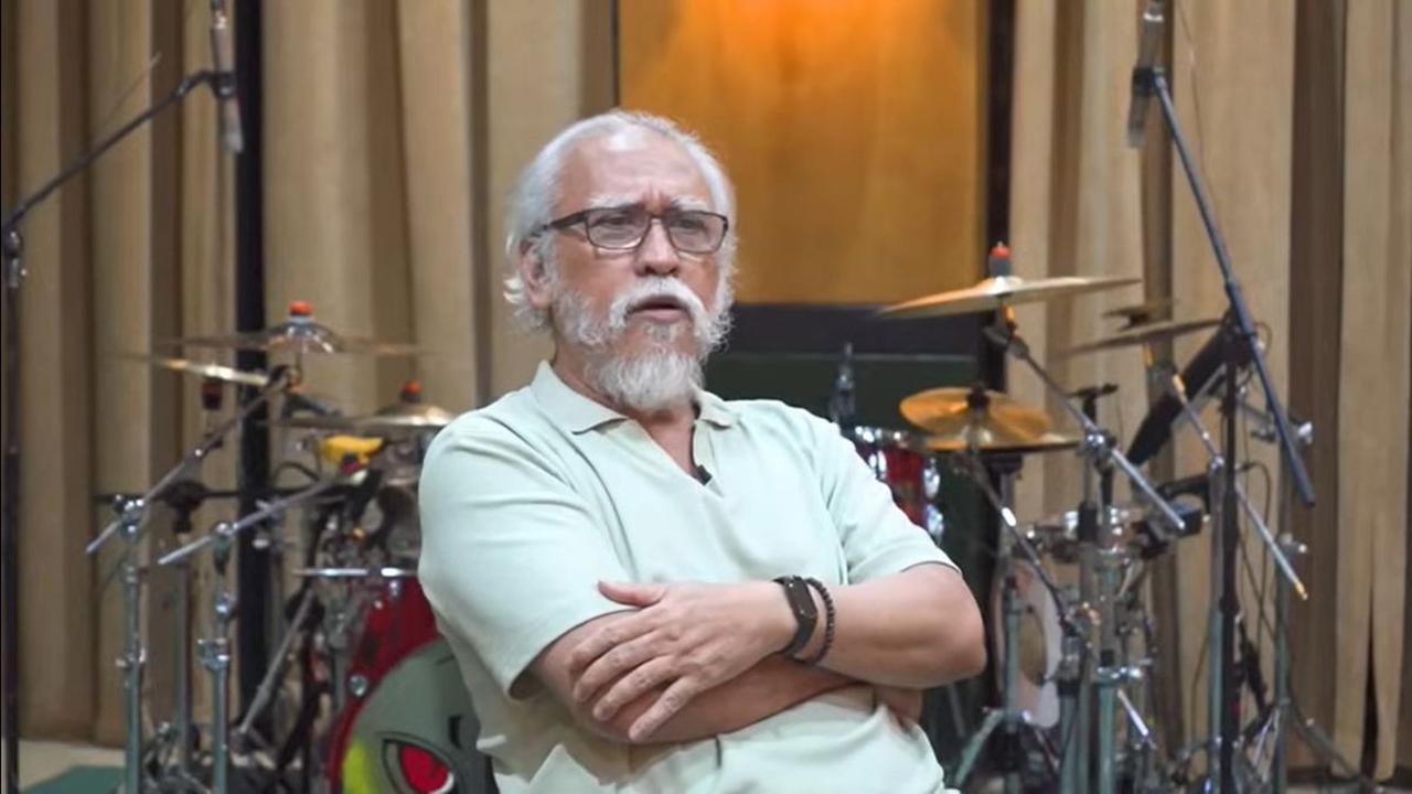 Cerita Iwan Fals saat Tampil di GBK Tanpa Panggung 'Saya Bingung Mau Nangis Gak Bisa