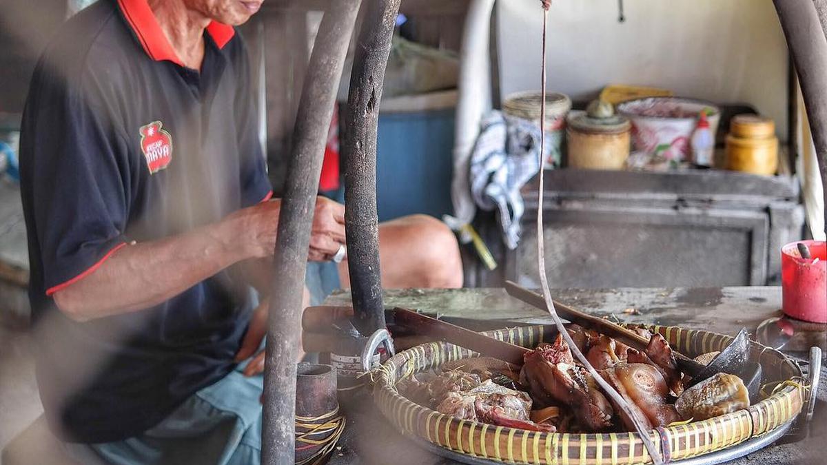 17 Rekomendasi Tempat Makan di Jogja Rating Tinggi 2025, Favorit Legendaris dan Kekinian