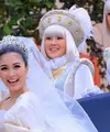 Resepsi Sandra Dewi dan Harvey Moeis di Jepang membuat decak kagum dan iri para netizen. Layaknya putri Raja, ia menikah di saksikan ribuan pasang mata. (Instagram/nastusha.id)