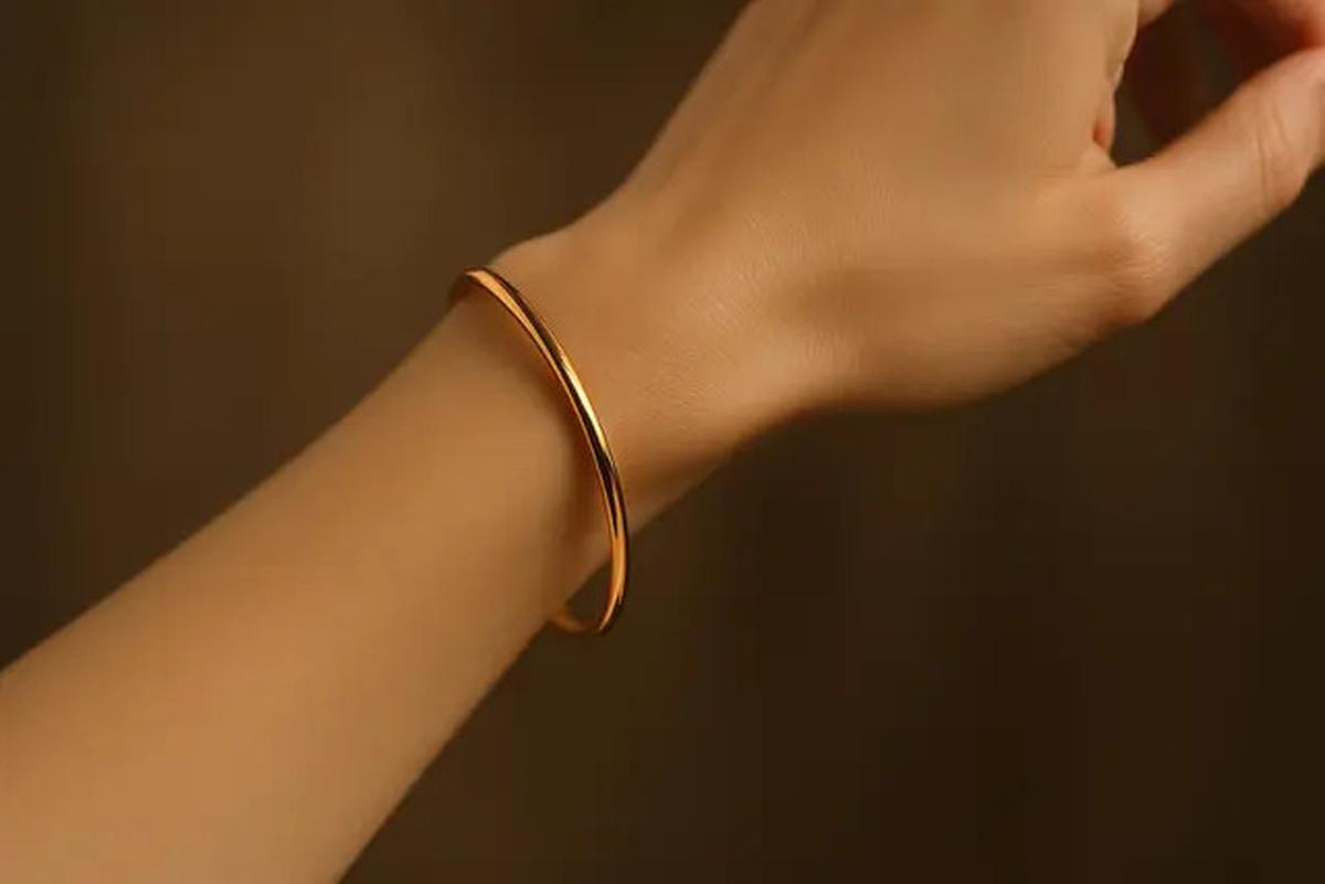 8 Gelang Emas Elegan 2 Gram Desain Mewah Tapi Ringan, Cocok untuk Sehari-hari