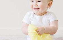 Milestone Bayi di Usia 1 Hingga 6 Bulan, Penting Diketahui Orangtua demi Perkembangan Buah Hati