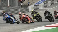 Pembalap Suzuki Ecstar, Alex Rins, menebar ancaman buat Marc Marquez yang kukuh di puncak setelah memenangi duel MotoGP Inggris 2019. (AFP/Vladimir Simicek)