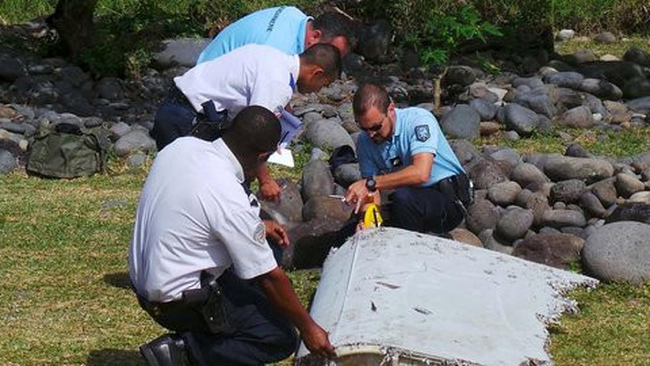 Puing 'MH370' muncul dekat Afrika, Malaysia minta pencarian meluas