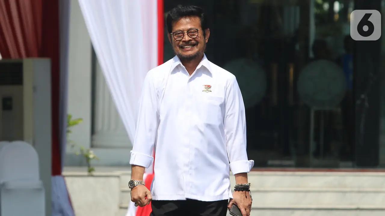 Tiba di Istana, Tiga Wajah Baru Calon Menteri Jokowi Lambaikan Tangan