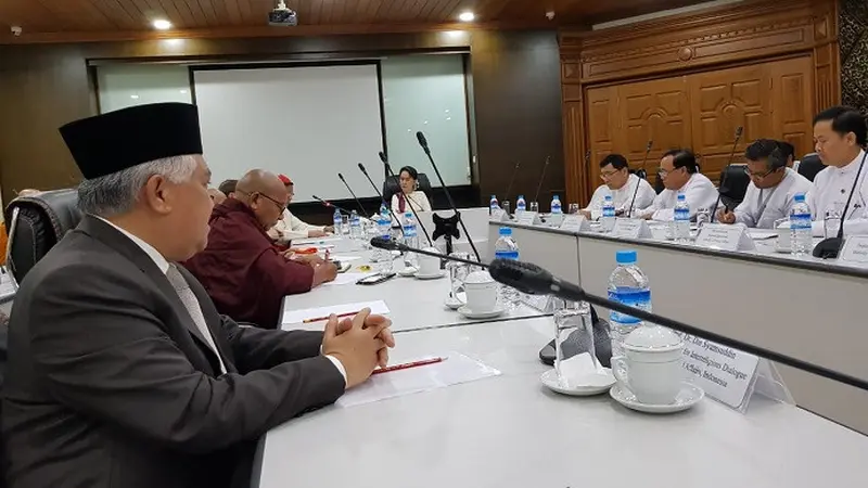 Din Syamsuddin bertemu dengan State Counsellor Myanmar Aung San Suu Kyi di Naypyidaw pada Jumat, 25 Mei 2018