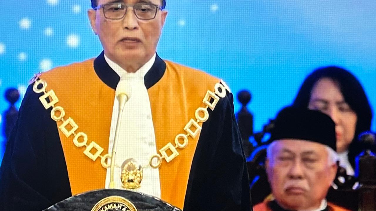 prabowo hadiri laporan tahunan mahkamah agung