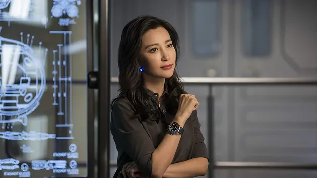 Li Bingbing dalam The Meg (Kirsty Griffin/ Warner Bros)