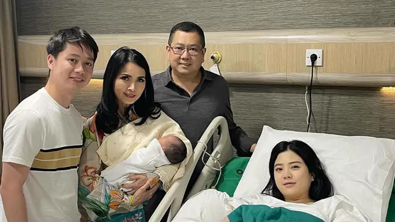 Intip Deretan Potret Bahagia Kevin Sanjaya Sambuk Kelahiran Putri Pertama Yang Cantik dan Menggemaskan