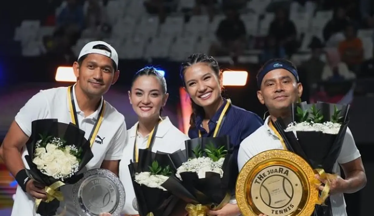 Ibnu Jamil dan Ririn Ekawati main tenis [Instagram/ibnujamilo]