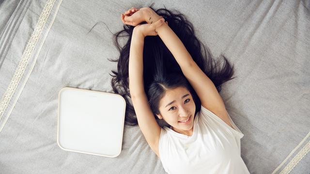 4 Kebiasaan yang Tak Boleh Dilewatkan Kalau Ingin Cantik Saat Bangun Tidur