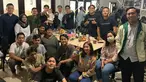 Dikabarkan dibubarkan karena bangkrut, Ariel Lobster, road manajer Lesti Kejora ungkap bahwa Leslar Entertainment dibekukan bukan karena bangkrut sebagaimana isu yang beredar. Leslar Entertainment sudah tidak aktif karena Rizky Billar dan Lesti Kejora kini ingin fokus terhadap keluarga kecilnya. LE sudah tidak aktif lagi, para karyawan ramai-ramai berpamitan. (Liputan6.com/IG/@lensadonny)