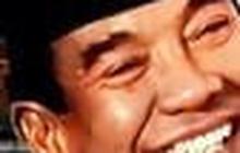 VIDEO Presiden Soekarno Saat Ditanya Koresponden Radio Télévision Suisse dari Prancis Pada 1966