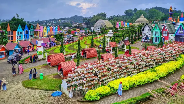Flora Wisata Santerra de Laponte Malang