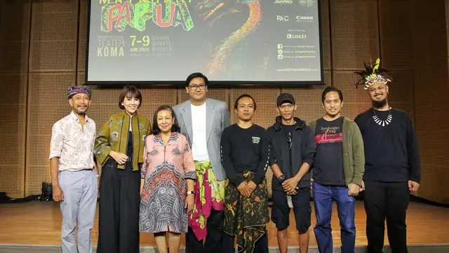 Pertunjukan Matahari Papua (Fimela/Adrian Putra)