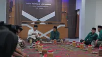 Ketua DPD Gerindra Jawa Tengah Sudaryono bertemu Gus Yusuf di kediamannya di Pondok Pesantren API Tegalrejo, Magelang, Jawa Tengah, Rabu 22 Mei 2024. (Ist).