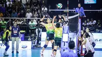 Petrokimia Gresik Pupuk Indonesia menyegel satu tiket grand final Livoli Divisi Utama 2025. Tiket itu didapat setelah sang juara bertahan menundukkan Bank Jatim 3-0 (25-21, 25-21, 25-13) pada final four putaran kedua di GOR Ki Mageti, Magetan, Selasa (14/10). (foto: PBVSI)