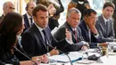 Presiden Prancis Emmanuel Macron (dua kiri) berbicara dalam KTT Paris: Ekstremisme Online di Istana Elysee, Paris, Prancis, Rabu (15/5/2019). KTT Paris: Ekstremisme Online diselenggarakan oleh Presiden Prancis Emmanuel Macron dan PM Selandia Baru Jacinda Ardern. (CHARLES PLATIAU/AFP)