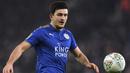 1. Harry Maguire (Bek Tengah) - Pemain berusia 26 tahun ini dilabuhkan Manchester United dari Leicester dengan nilai transfer 80 juta poundsterling. (AFP/Paul Ellis)