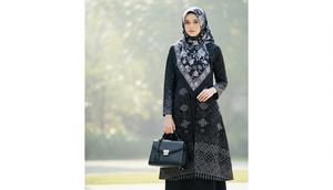 Mix and Match Hijab dan Gamis Syar&rsquo;i