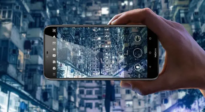 Tampilan Nokia X6 yang baru saja meluncur di Tiongkok (sumber: nokia)