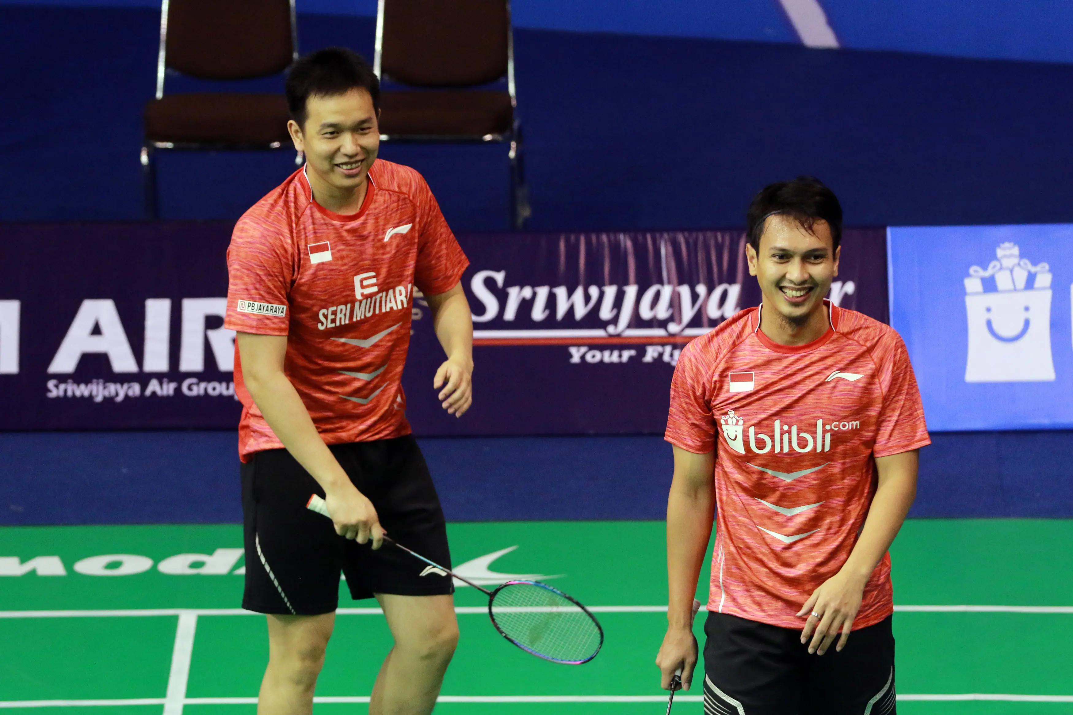 Hendra Setiawan / Mohammad Ahsan lolos ke perempat final Kejurnas PBSI 2017 Gubernur Kepulauan Bangka Belitung di GOR Sahabudin, Pangkal Pinang, Rabu (29/11/2017). (Humas PP PBSI)