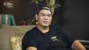 "Semoga Farel dan Aril kalau nonton ini, ayah enggak minta apa pun, ayah cuma minta sering-sering lihatin ayah," ujar Fahmi. [Youtube/ALVIN in LOVE]