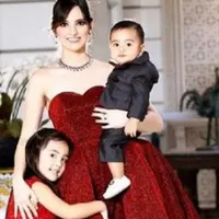 Dari baju bekas anak Nia Ramadhani hingga dandanan Ira Koesno. Semua terangkum pada berita terpopuler hari ini, Sabtu (11/02/2017).