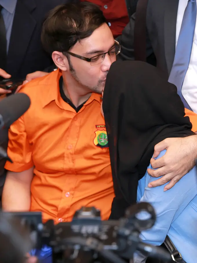 [Bintang] Sandy Tumiwa