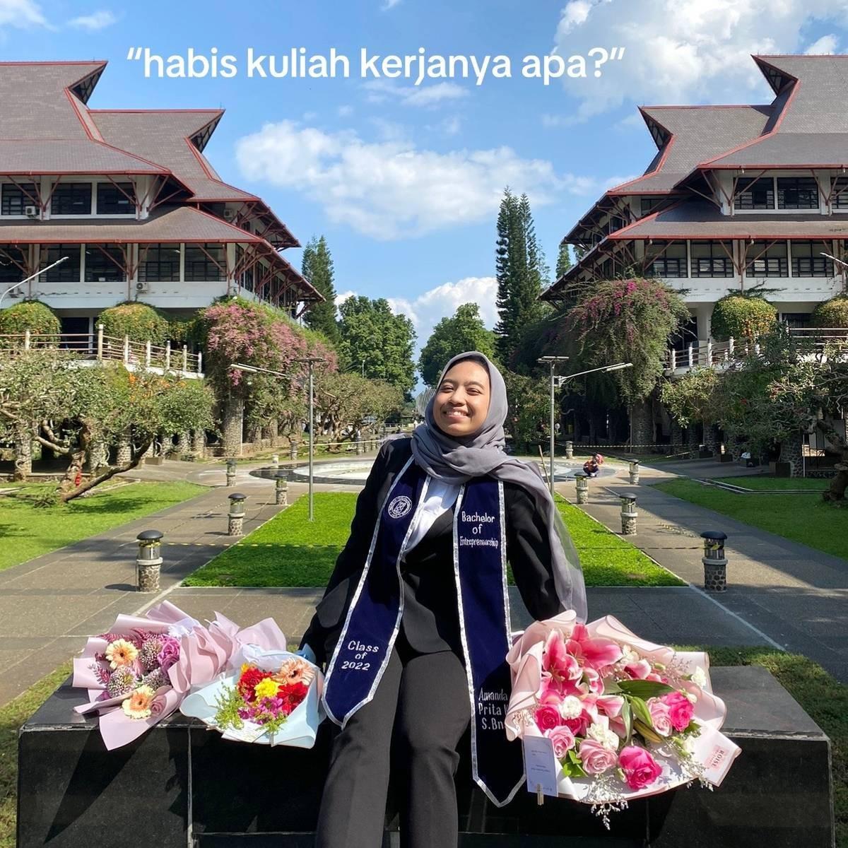 Kumpulkan Sampah Lalu Diolah Jadi Produk Pensil Holder, Kisah Sukses Wanita Bangun Usaha Ini Tuai Pujian Warganet