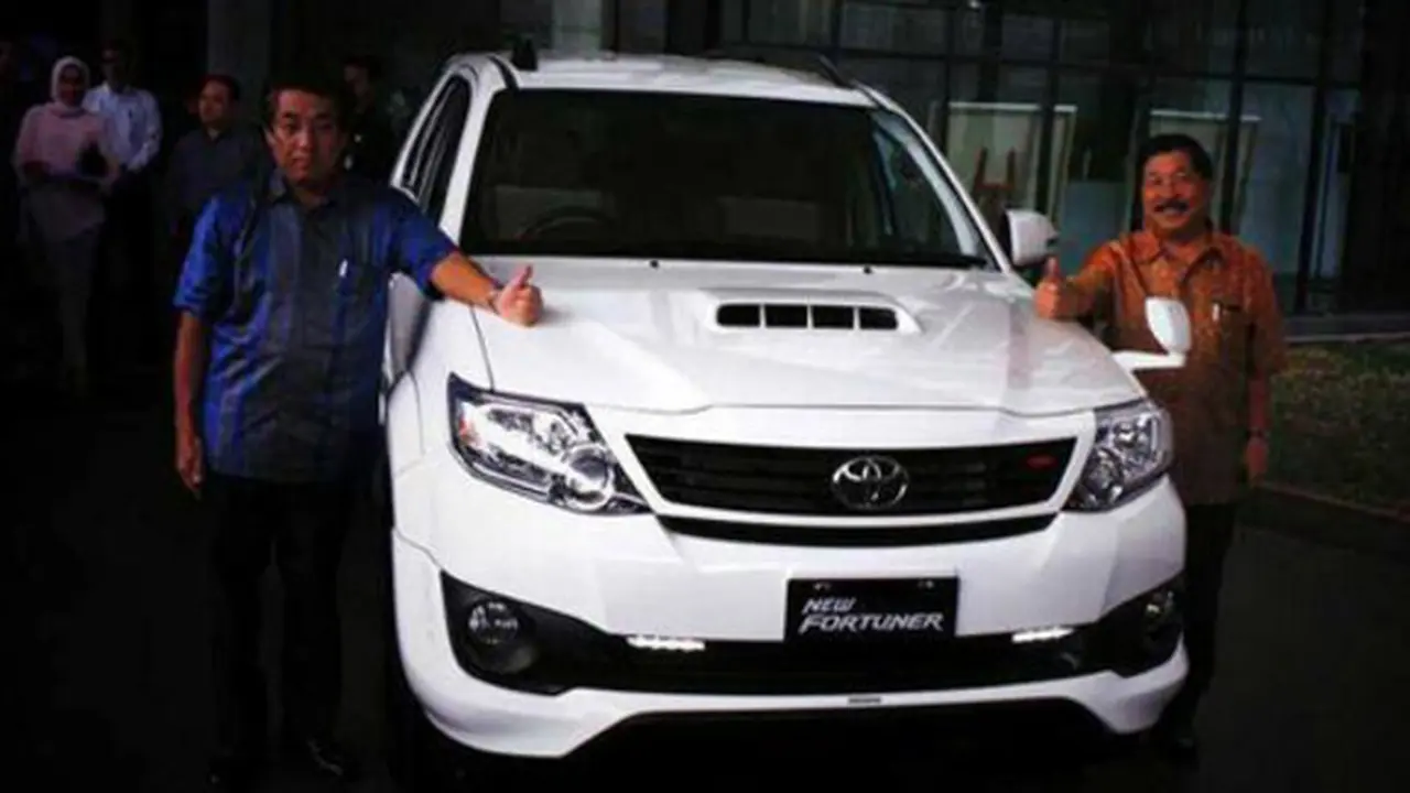 New Toyota Fortuner (Twitter)