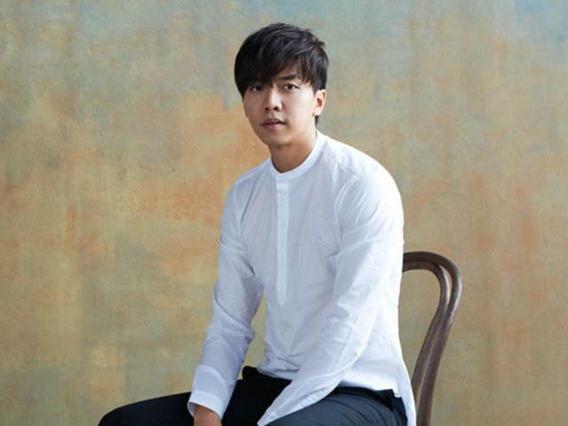 Lee Seung Gi Ucapkan Selamat Tinggal Penggemar Lewat Lagu Showbiz Liputan6 Com