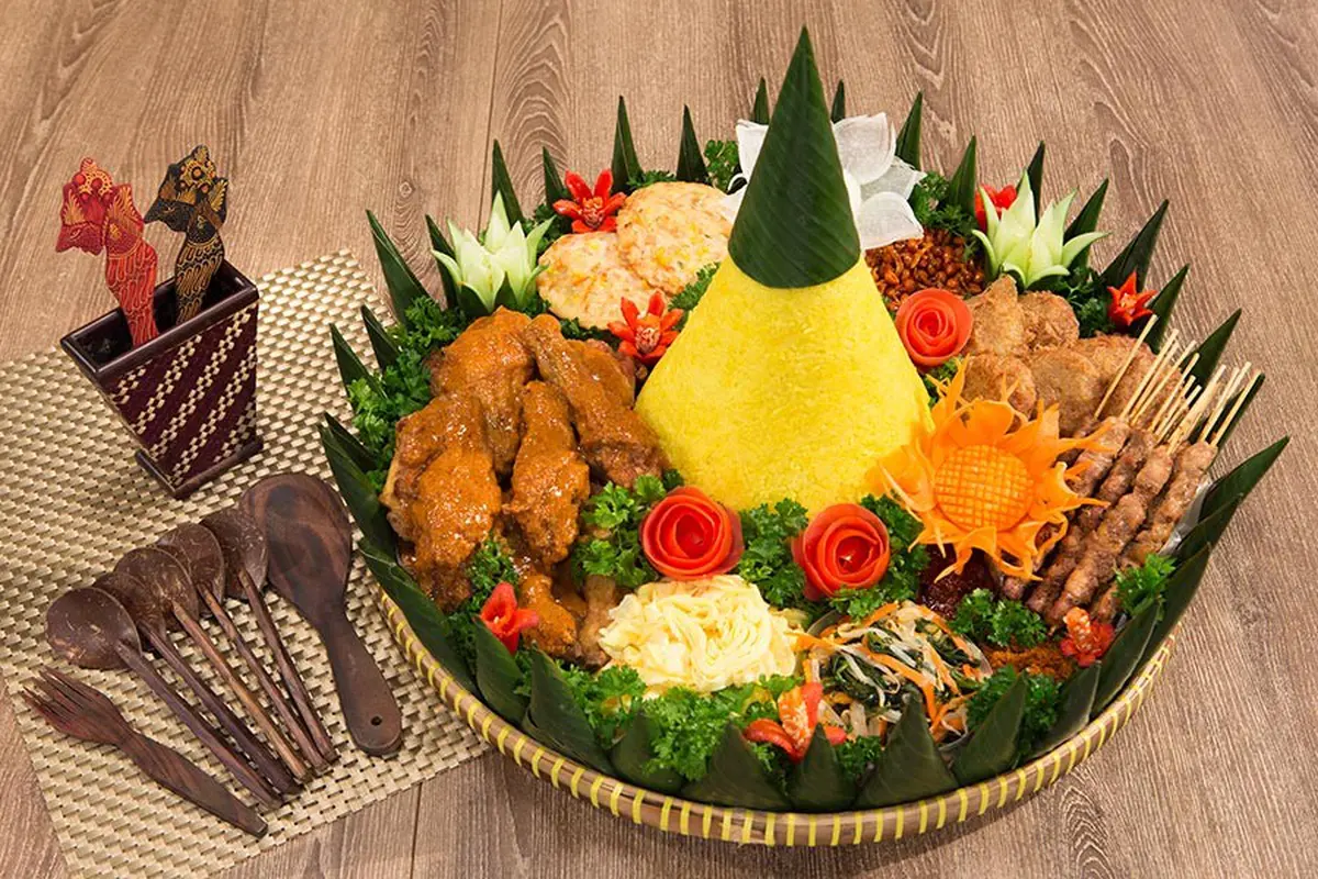 [Bintang] Tumpeng